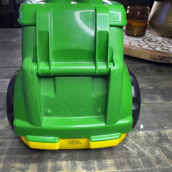 Mega Bloks Big Blocks John Deere Lil' Tractor First Builders - Picture 5 of 7